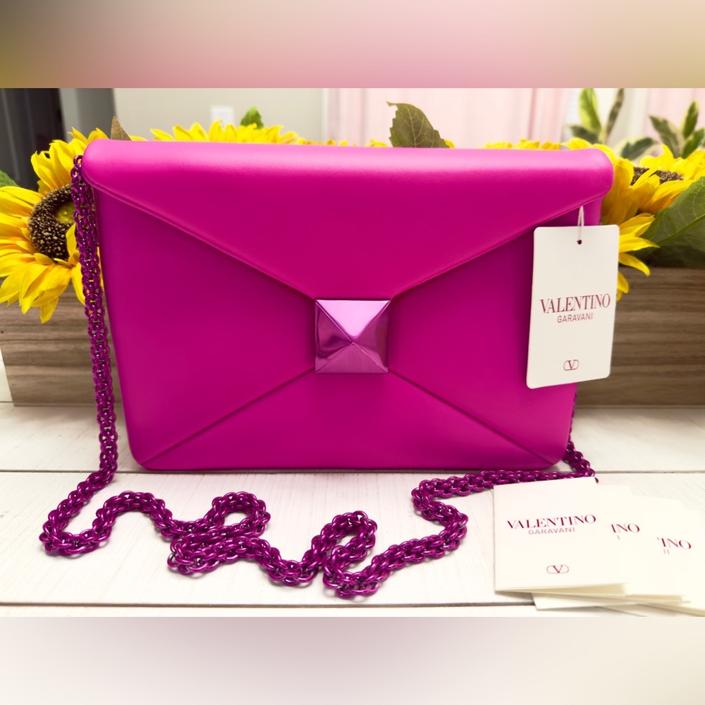 VALENTINO GARAVANI PINK PP Leather Clutch Bag One Stud Chain Strap